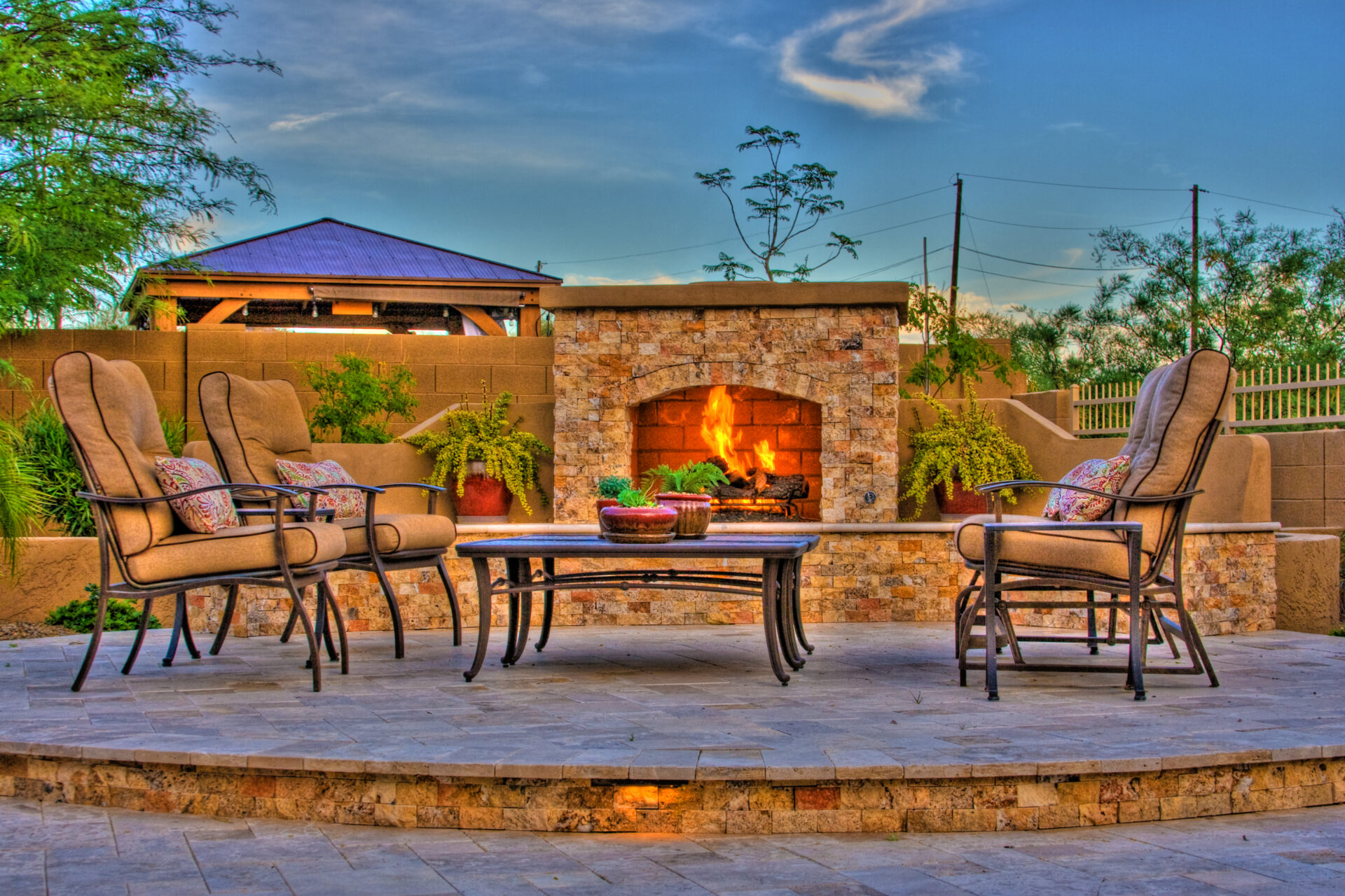 Outdoor-fireplace-.jpg